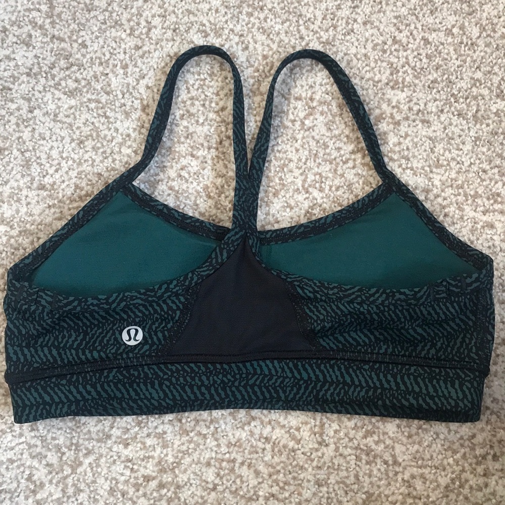Lululemon sports bra size 2